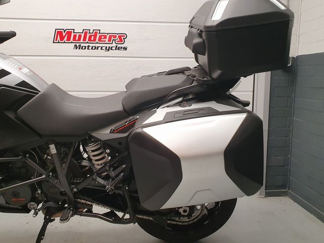 ktm - 1290-super-adventure-s