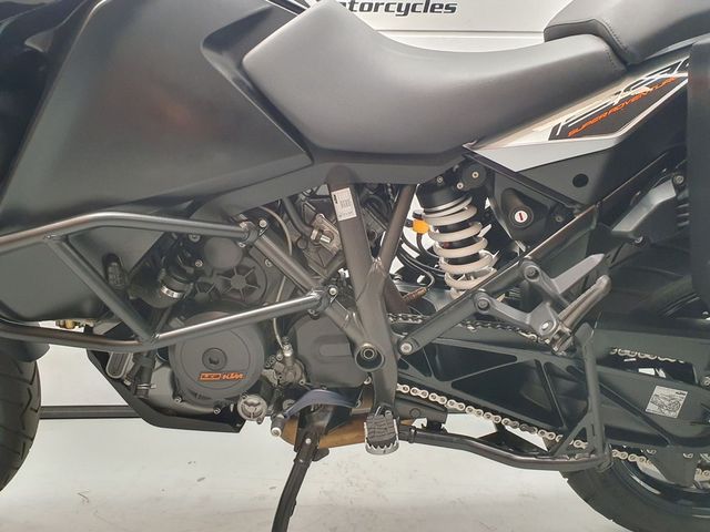 ktm - 1290-super-adventure-s