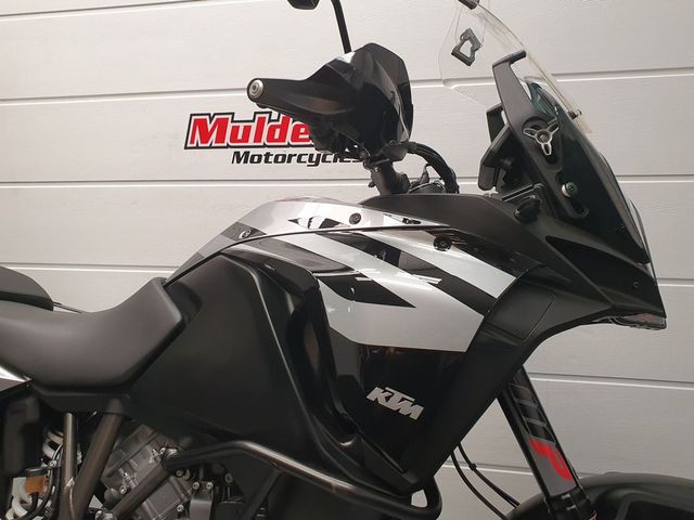 ktm - 1290-super-adventure-s