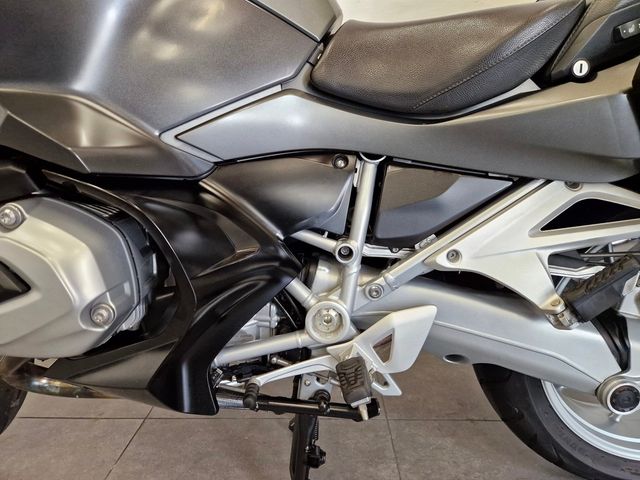 bmw - r-1200-rt-lc