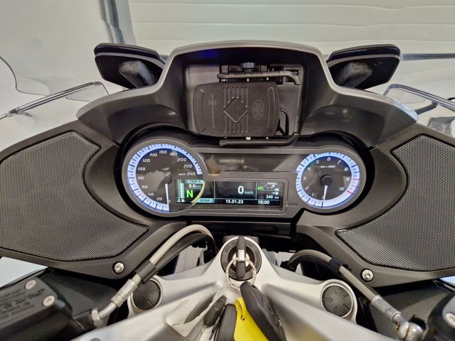 bmw - r-1200-rt-lc