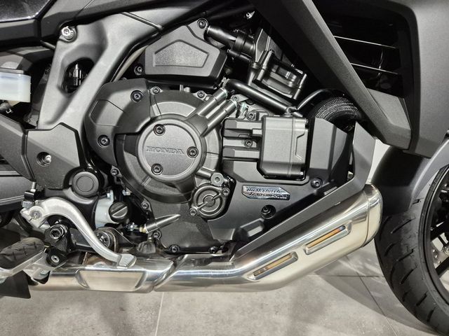 honda - nt-1100-dct