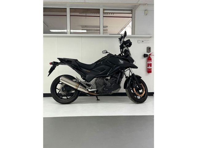 honda - nc-700-x-dct