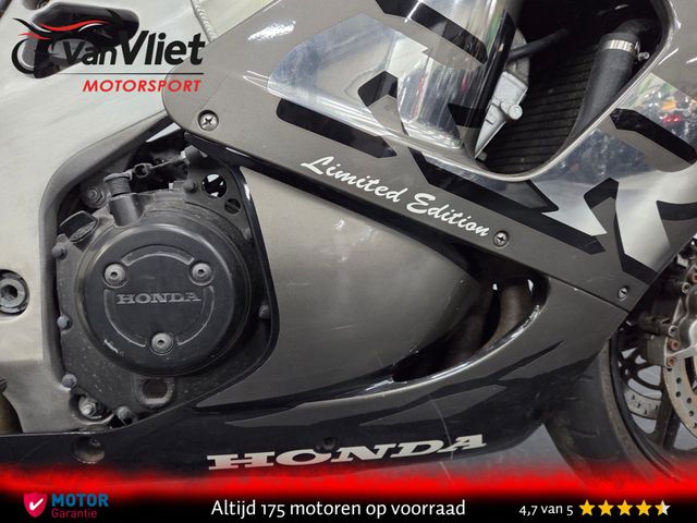 honda - cbr-900-rr-fireblade