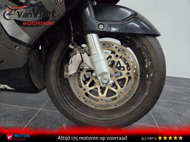honda - cbr-900-rr-fireblade