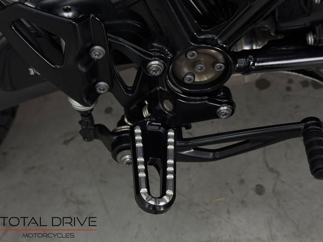 bmw - r-nine-t
