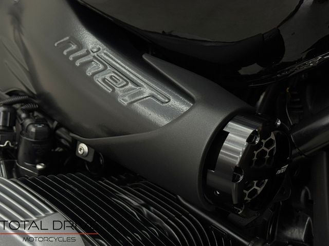 bmw - r-nine-t