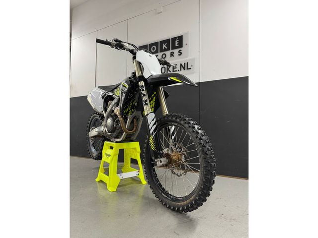 triumph - tf-250-x