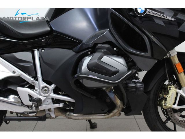 bmw - r-1250-rt