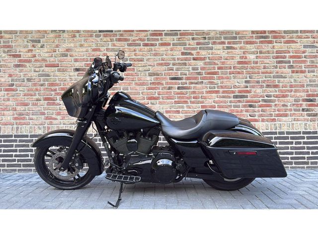 harley-davidson - street-glide-special-flhxs