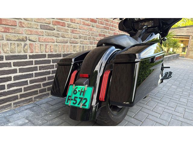 harley-davidson - street-glide-special-flhxs