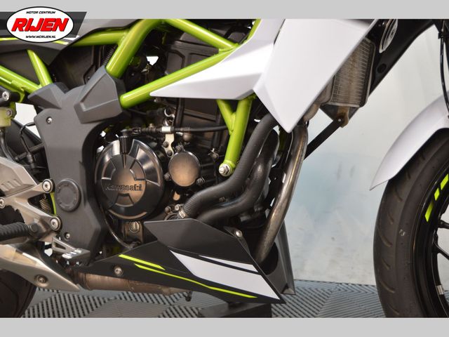 kawasaki - z125