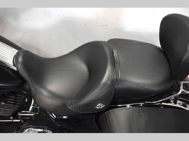 harley-davidson - road-king-classic-flhrc