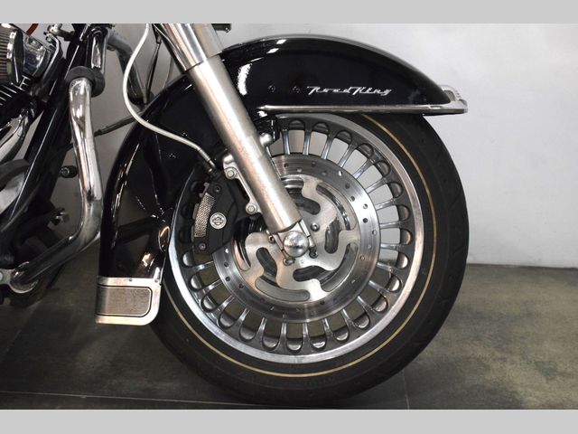 harley-davidson - road-king-classic-flhrc