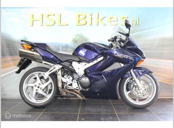 Honda VFR 800 FI Vtec 2002 occasion
