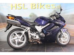 Honda VFR 800FI 2002 occasion – foto 4 van 12