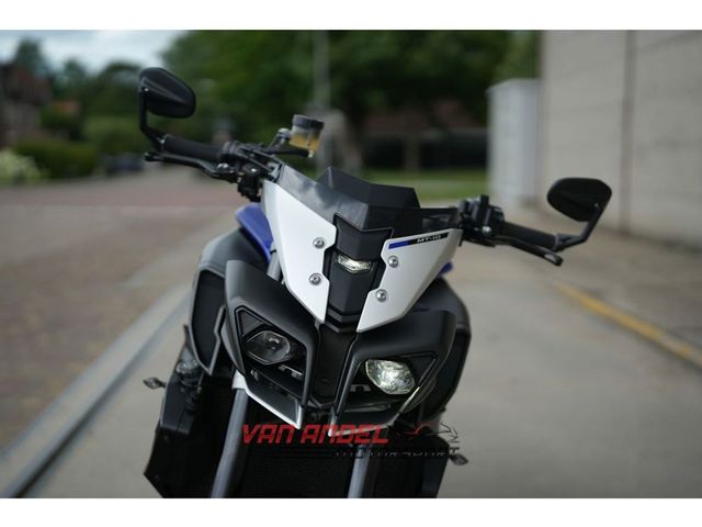 yamaha - mt-10-touring