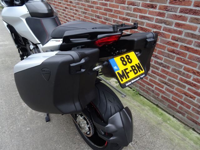 ducati - multistrada-1200-s-touring