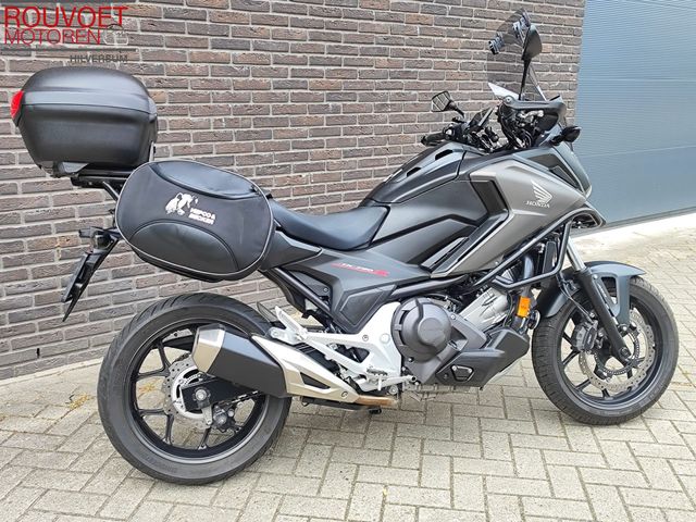 honda - nc-750-x-dct