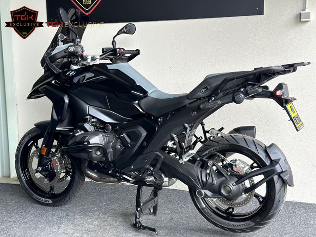 bmw - r-1300-gs-triple-black