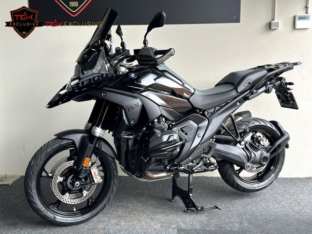 bmw - r-1300-gs-triple-black