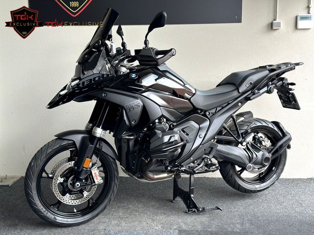 bmw - r-1300-gs-triple-black