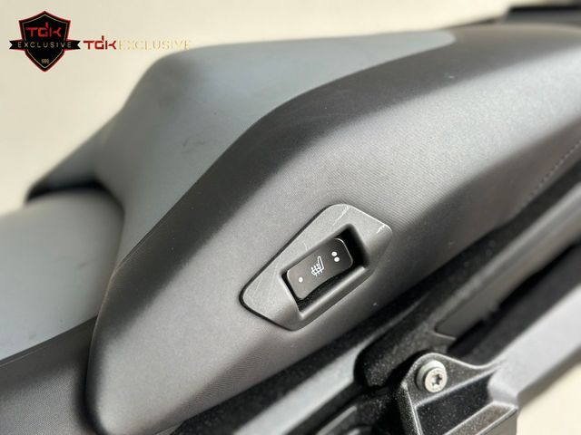 bmw - r-1300-gs-triple-black