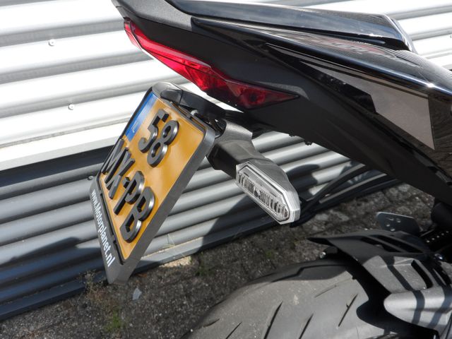 kawasaki - ninja-zx-6r