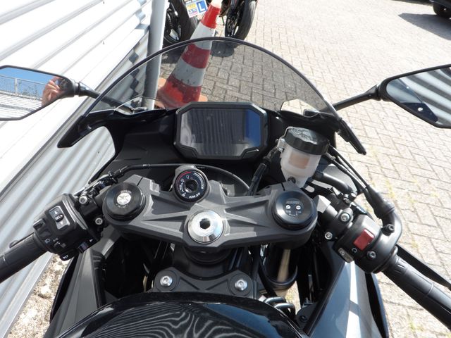 kawasaki - ninja-zx-6r