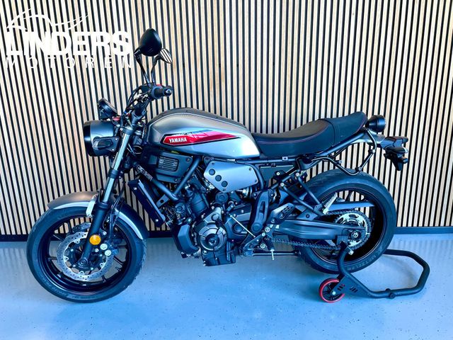 yamaha - xsr-700-abs