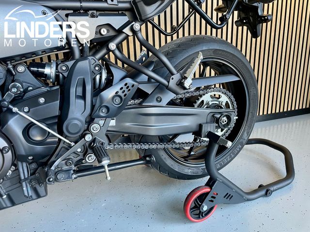 yamaha - xsr-700-abs