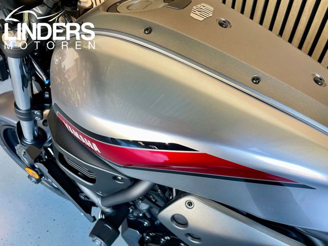 yamaha - xsr-700-abs