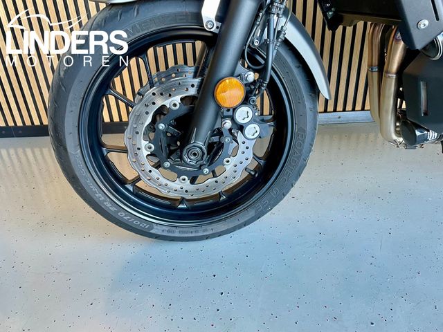 yamaha - xsr-700-abs