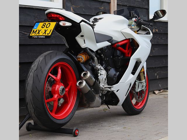 ducati - supersport-s