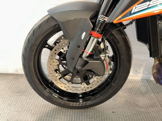 ktm - 1290-super-duke-r