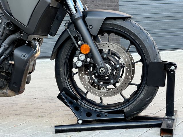 yamaha - tracer-7