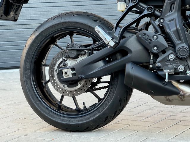 yamaha - tracer-7