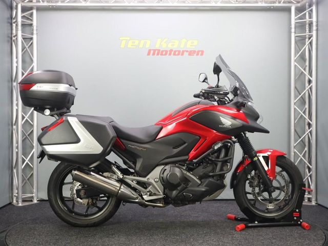 honda - nc-750-x-dct