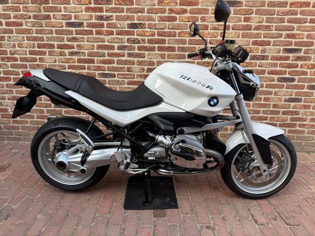bmw - r-1200-r-abs
