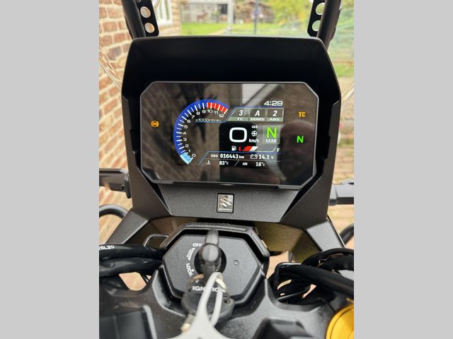 suzuki - v-strom-800-de