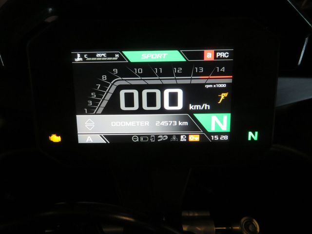 aprilia - rsv-4-factory-aprc