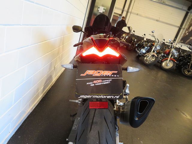 aprilia - rsv-4-factory-aprc