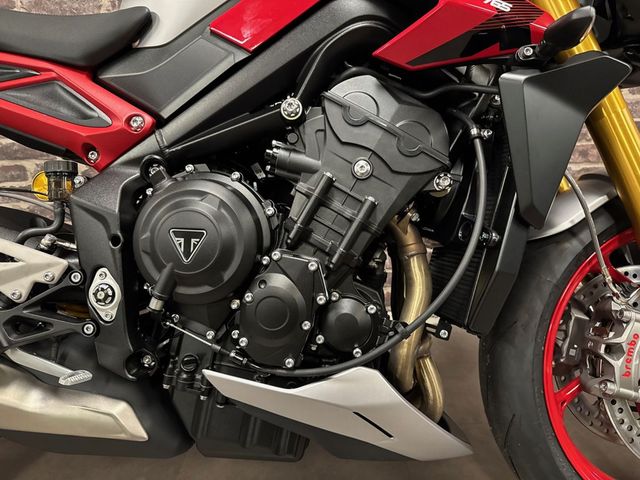 triumph - street-triple-rx-abs