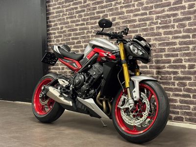 TRIUMPH STREET TRIPLE Rx ABS – foto 2