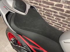 Triumph Street Triple RX 2026 nieuw – foto 15 van 17