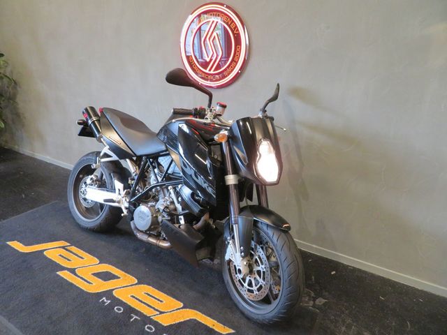 ktm - 990-super-duke