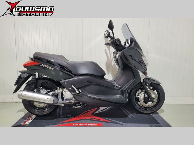 yamaha - x-max-250-abs