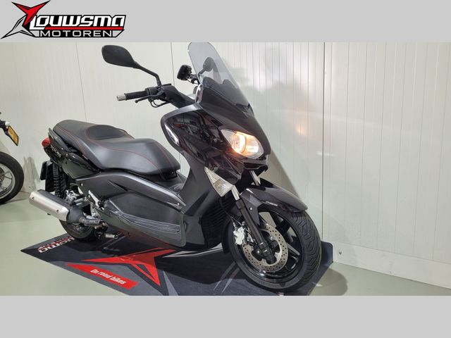 yamaha - x-max-250-abs