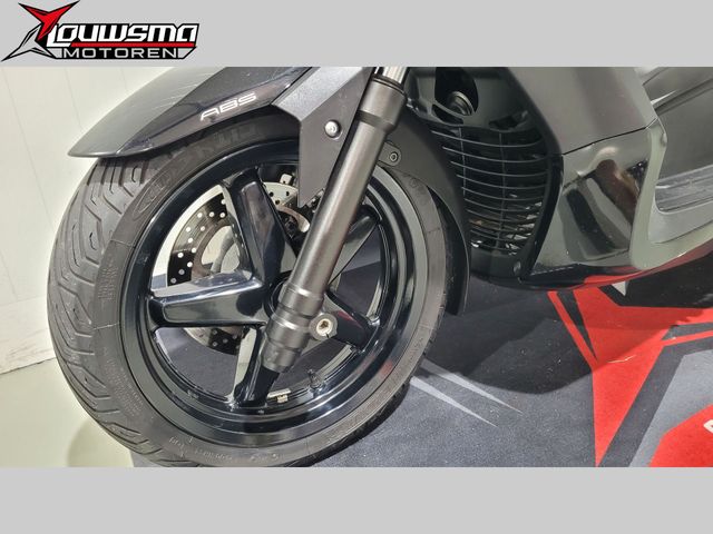 yamaha - x-max-250-abs