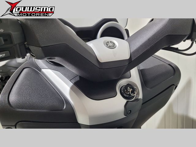 yamaha - x-max-250-abs